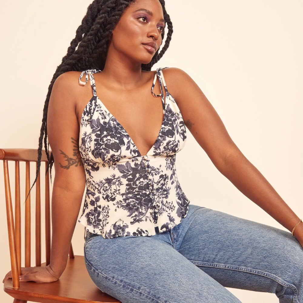 NWT|| Reformation || Floral Print Top Size: XS